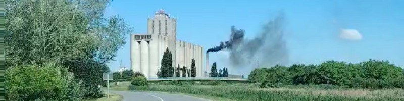 image | Ni nakon brojnih i upornih apela građana, udruženja i odbornika u SO Vrbas, odgovorna lica iz Opštine Vrbas ne nalaze za shodno da građanima obezbede informaciju o stanju kvaliteta vazduha. S obzirom na takav odnos izvršne vlasti prema zahtevima građana ovoga puta smo se, u ime svih zainteresovanih, obratili inspekcijskim organima resornog ministarstva.

